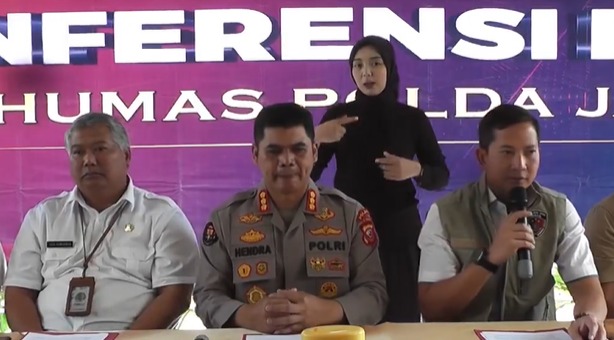 Polda Jabar Ungkap Kecurangan Produksi dan Peredaran Beras Tidak Sesuai Standar Mutu. (X@humaspoldajbr)
